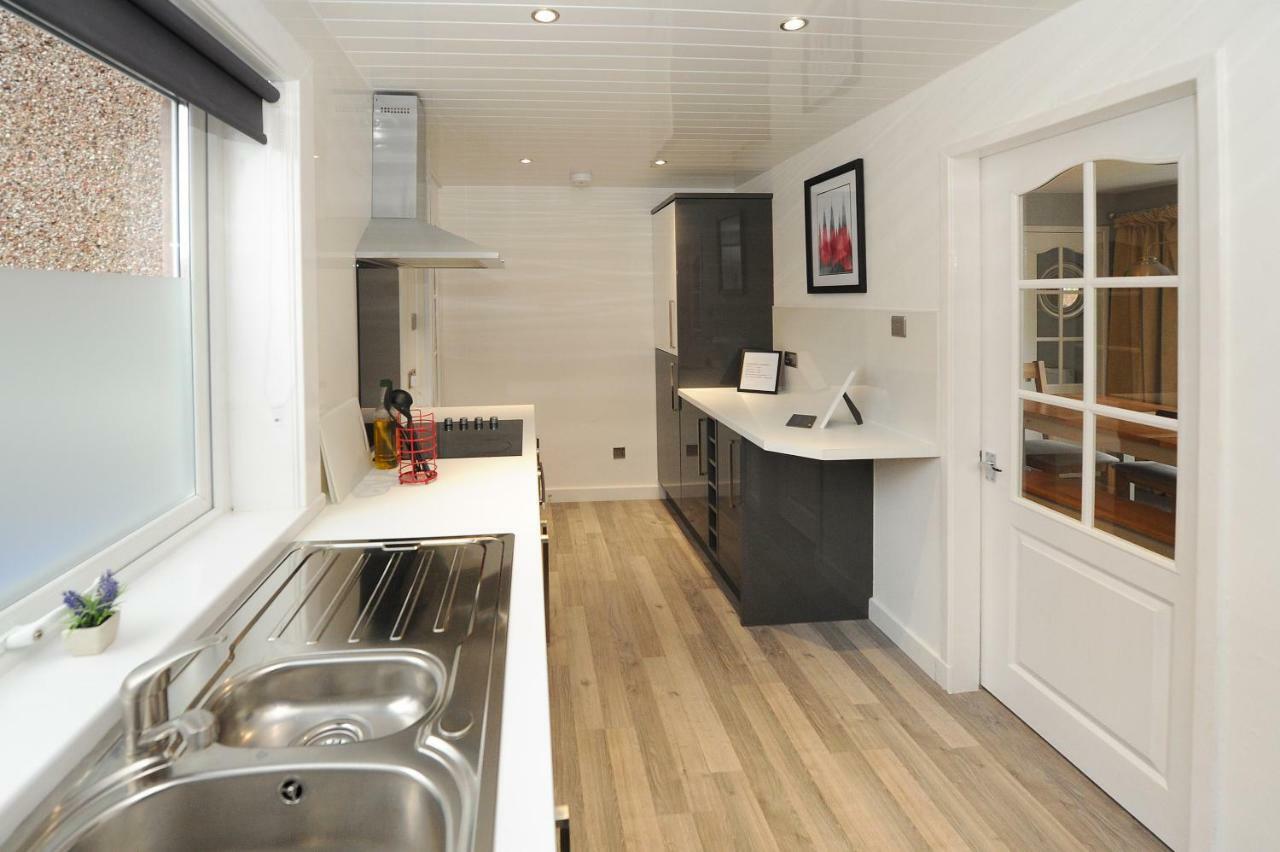 Three Bedroom Spacious House Stirling Esterno foto