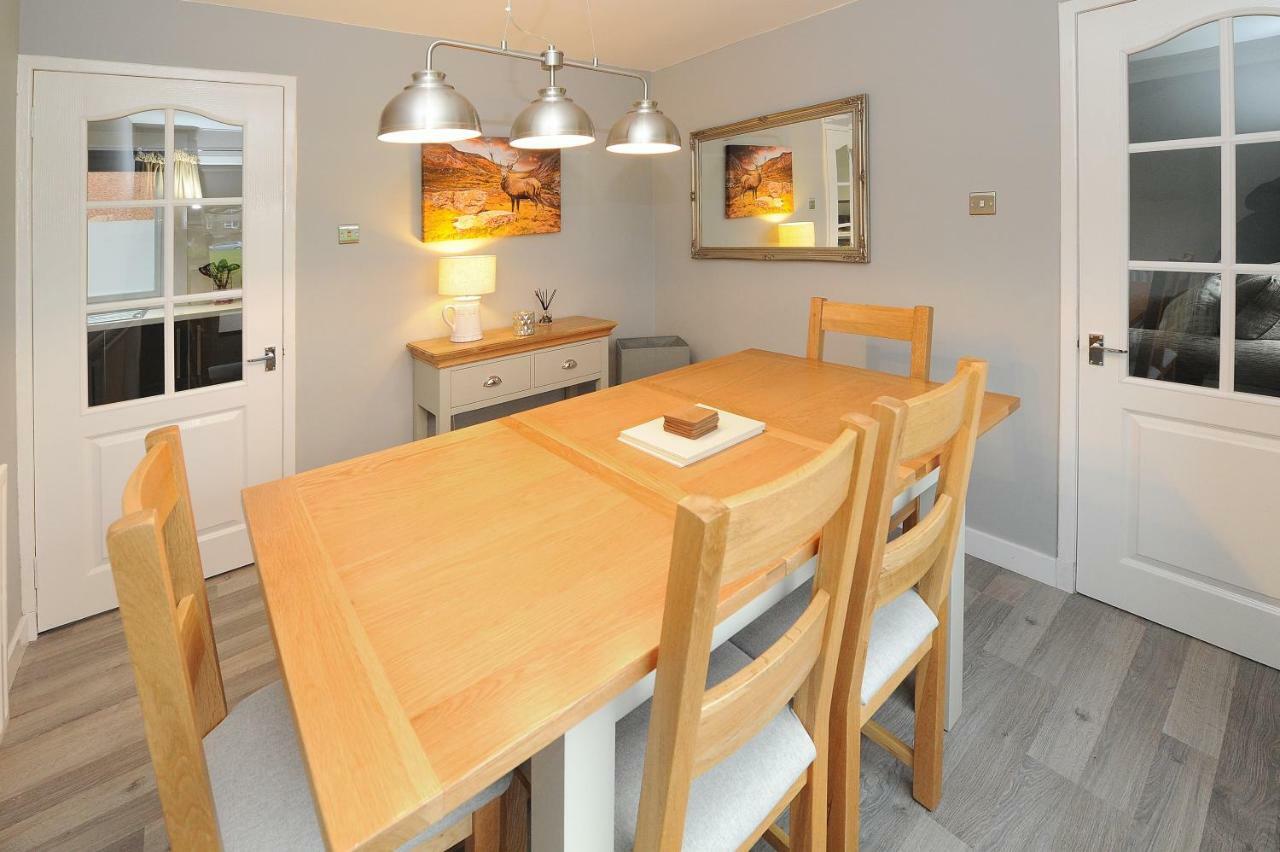 Three Bedroom Spacious House Stirling Esterno foto